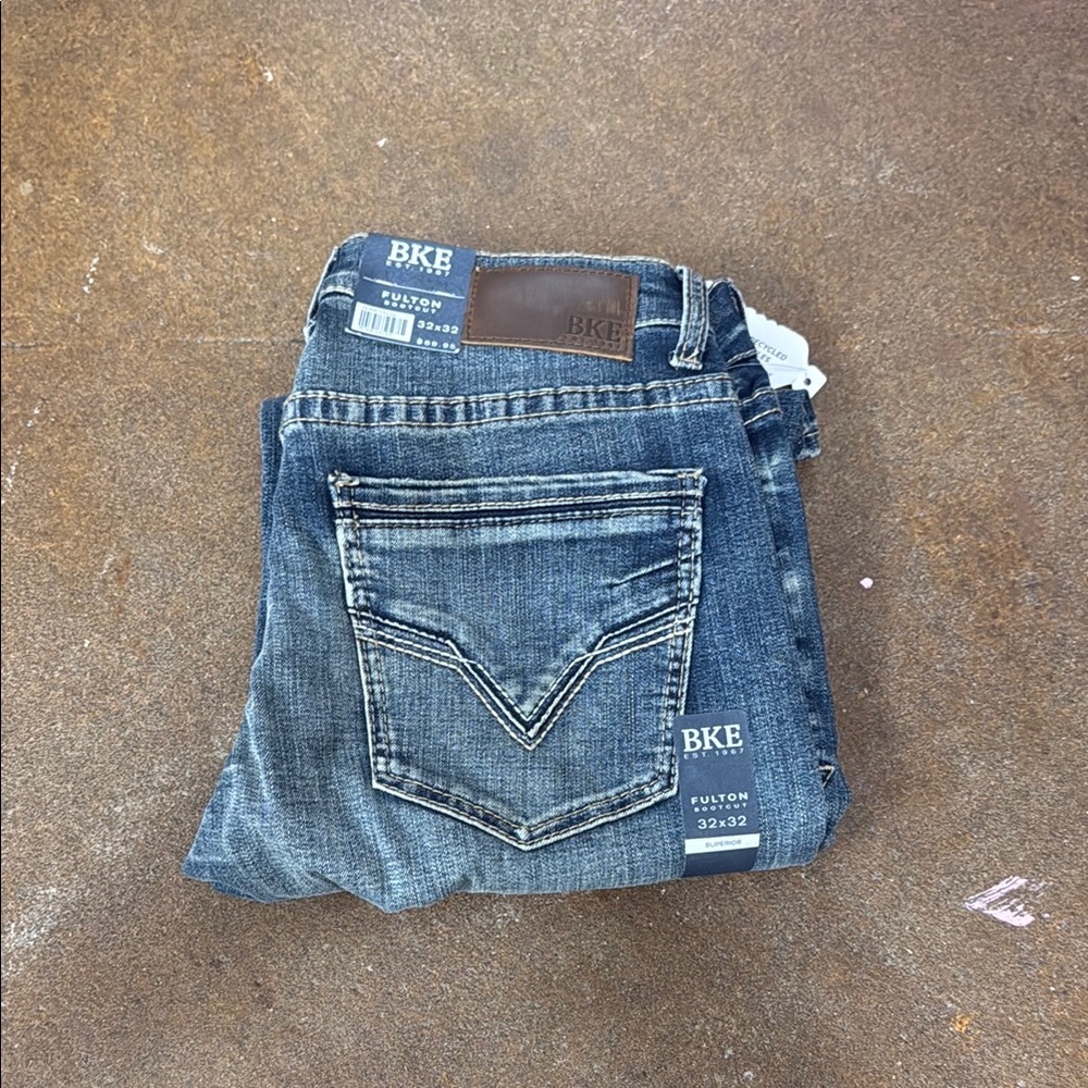 BKE Fulton Slim Fit Low Rise Bootcut Mens Jeans Classic